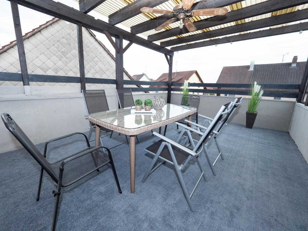 Ferienwohnungen Hirschen Lottstetten ภายนอก รูปภาพ