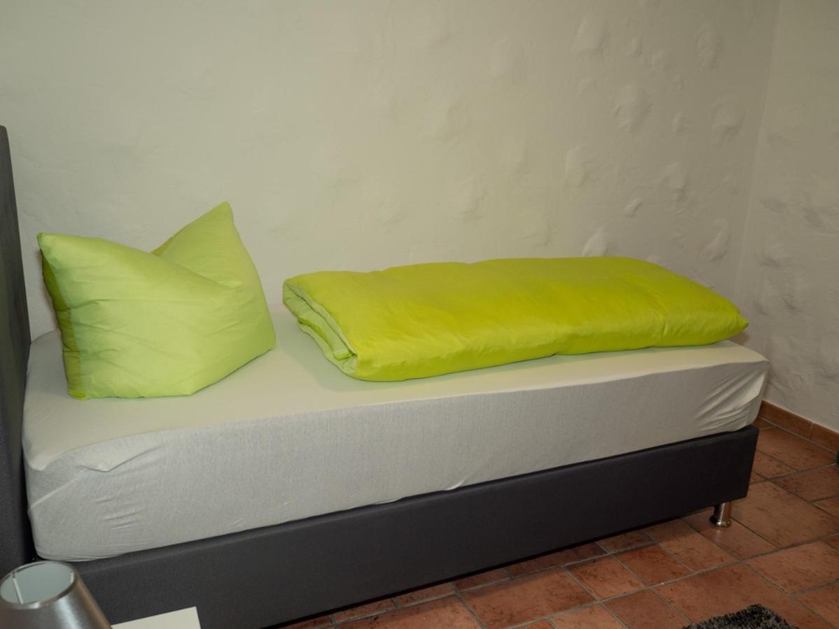 Ferienwohnungen Hirschen Lottstetten ภายนอก รูปภาพ